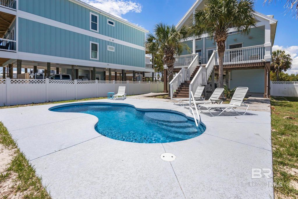 1273 W Lagoon Avenue, Gulf Shores, AL 36542