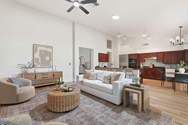 934 E VERDE Lane, Tempe, AZ 85284