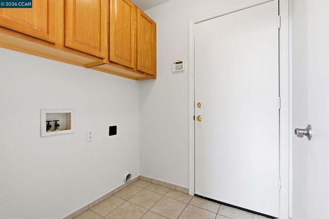 4920 Willowhaven Way, Antioch, CA 94531