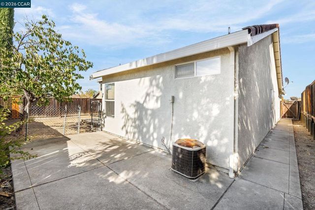 4920 Willowhaven Way, Antioch, CA 94531