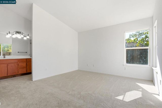 4920 Willowhaven Way, Antioch, CA 94531