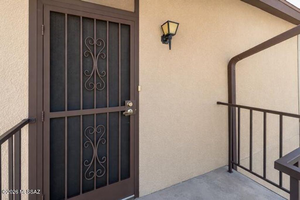 1620 N Wilmot Rd Unit F231, Tucson, AZ 85712
