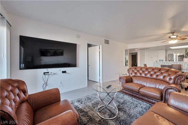8025 West Russell Road 1090, Las Vegas, NV 89113