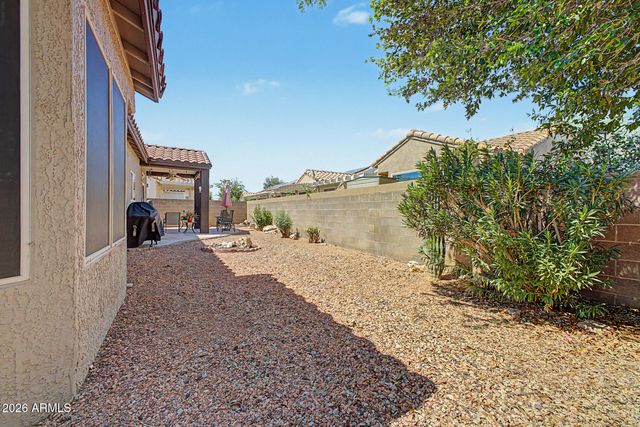 15354 W Arzon Way W, Sun City West, AZ 85375