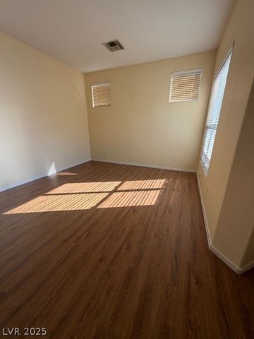 9200 Penn Station Street, Las Vegas, NV 89123