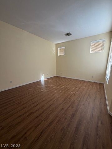 9200 Penn Station Street, Las Vegas, NV 89123