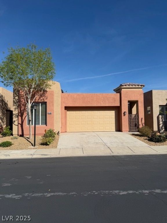 9200 Penn Station Street, Las Vegas, NV 89123