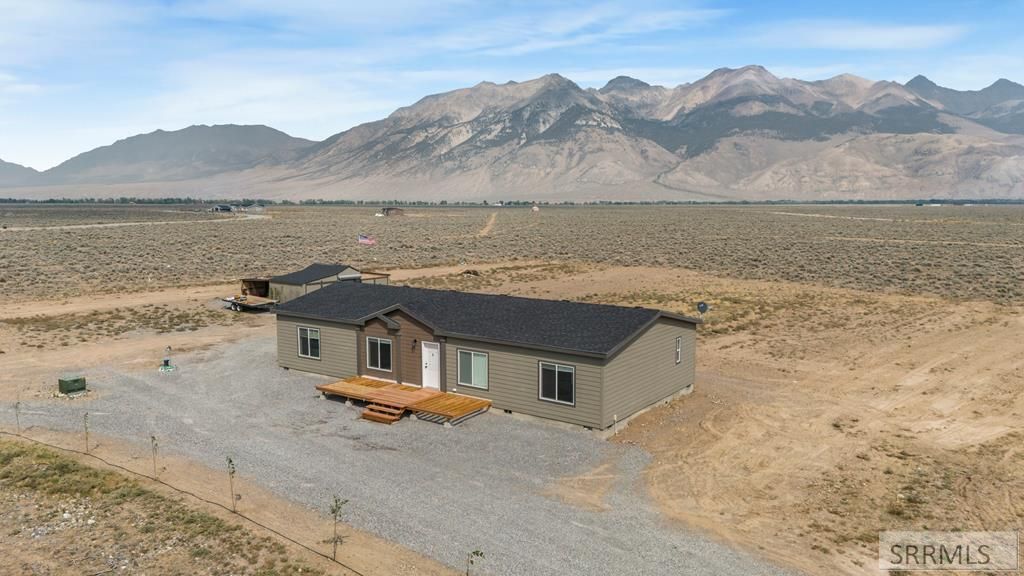 Image 1 of property listing at 5879 W Remington Ridge Road, Mackay, ID 83251