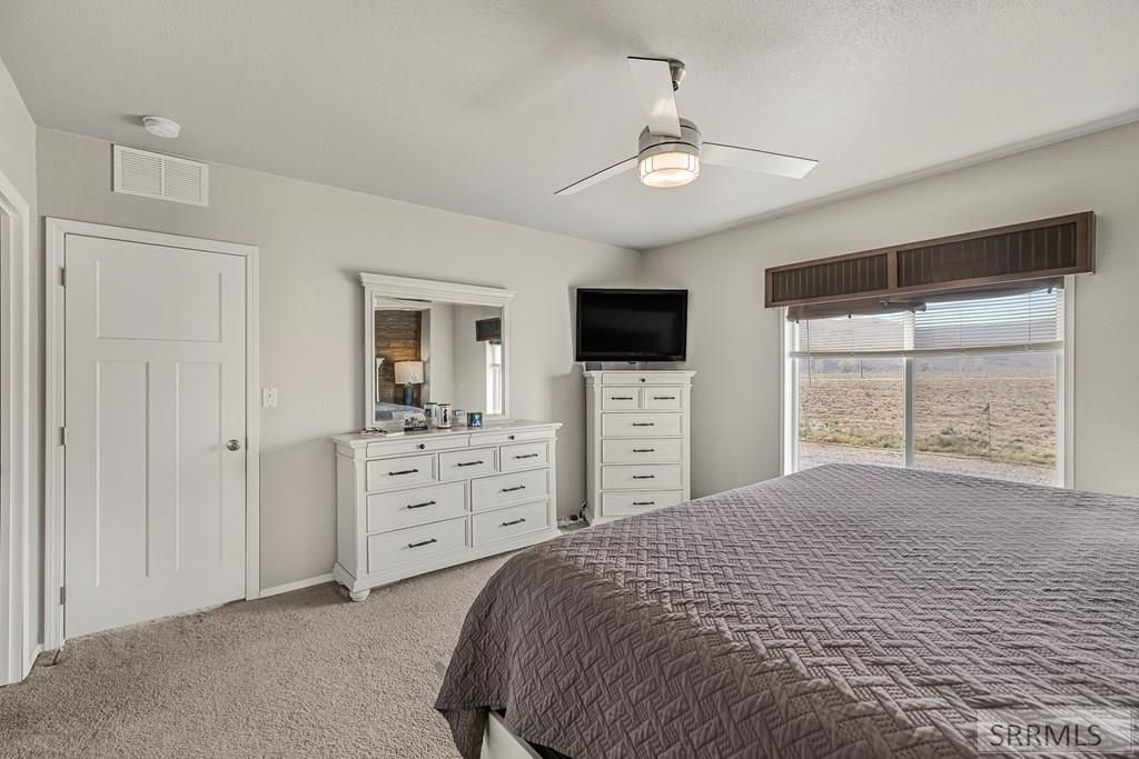 Image 10 of property listing at 5879 W Remington Ridge Road, Mackay, ID 83251