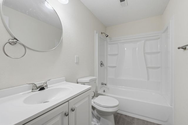 3001 W Savannah, Wichita, KS 67217