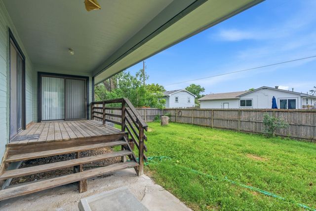 3001 W Savannah, Wichita, KS 67217