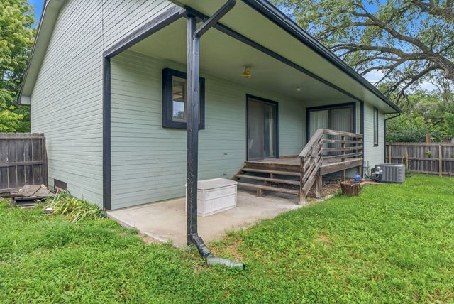 3001 W Savannah, Wichita, KS 67217