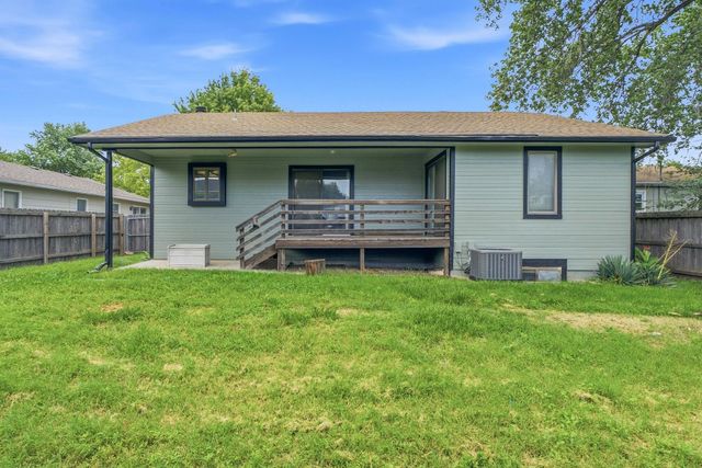 3001 W Savannah, Wichita, KS 67217