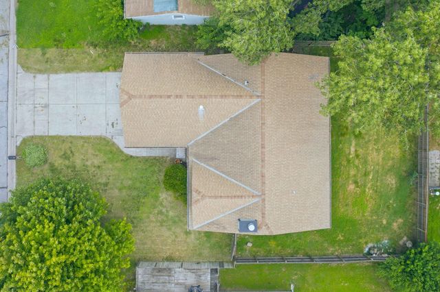 3001 W Savannah, Wichita, KS 67217