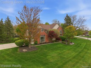 3368 Salem Drive, Rochester Hills, MI 48306