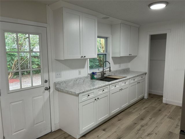 317 NE 4TH AVENUE, Williston, FL 32696