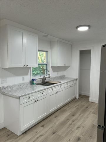 317 NE 4TH AVENUE, Williston, FL 32696