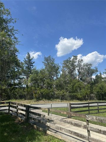 317 NE 4TH AVENUE, Williston, FL 32696