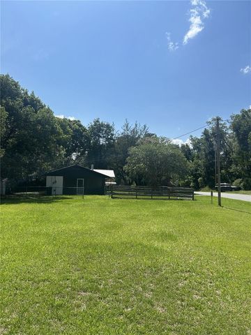 317 NE 4TH AVENUE, Williston, FL 32696