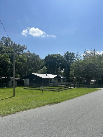 317 NE 4TH AVENUE, Williston, FL 32696