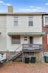 1630 Poplar Way, Braddock, PA 15104