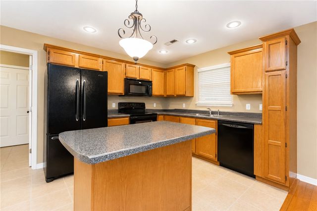 9 Pitchford Lane, Bella Vista, AR 72714