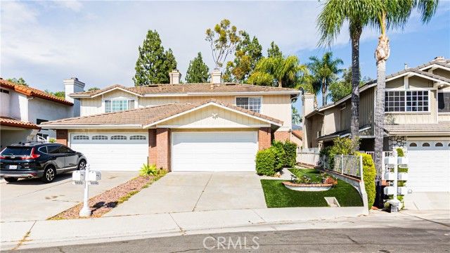 19036 Singingwood Circle, Trabuco Canyon, CA 92679