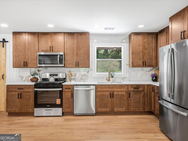 5572 Andrew Drive, Mableton, GA 30126