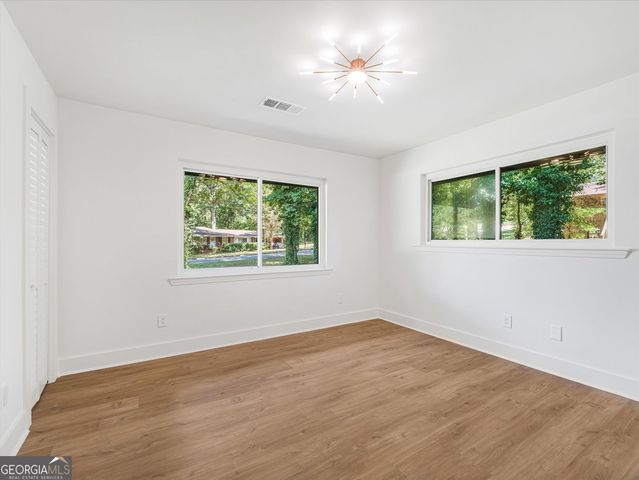 5572 Andrew Drive, Mableton, GA 30126