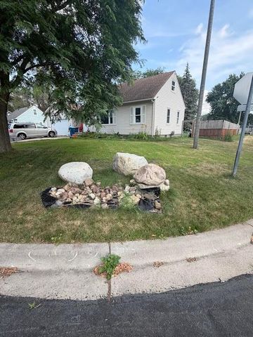 38 Circle Drive, Circle Pines, MN 55014