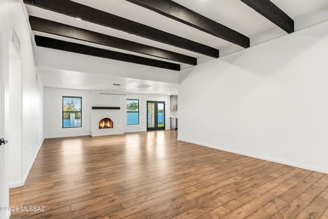 4554 N Avenida Del Cazador, Tucson, AZ 85718