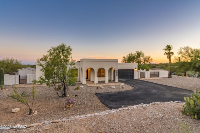 4554 N Avenida Del Cazador, Tucson, AZ 85718