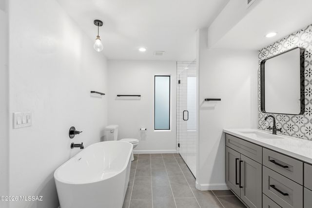 4554 N Avenida Del Cazador, Tucson, AZ 85718