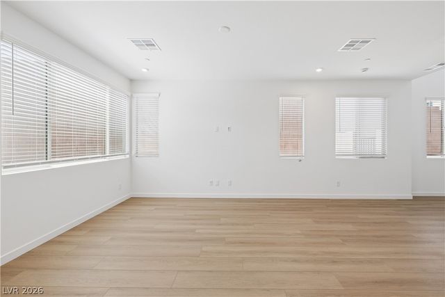 11977 Angle Cliff Avenue, Las Vegas, NV 89138