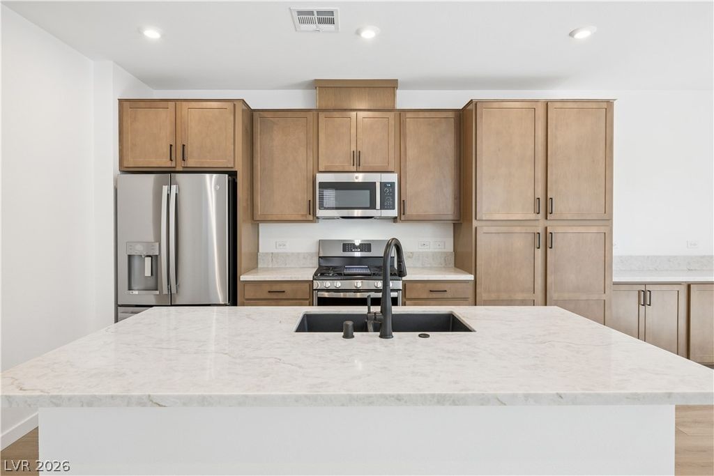 11977 Angle Cliff Avenue, Las Vegas, NV 89138 — photo 5