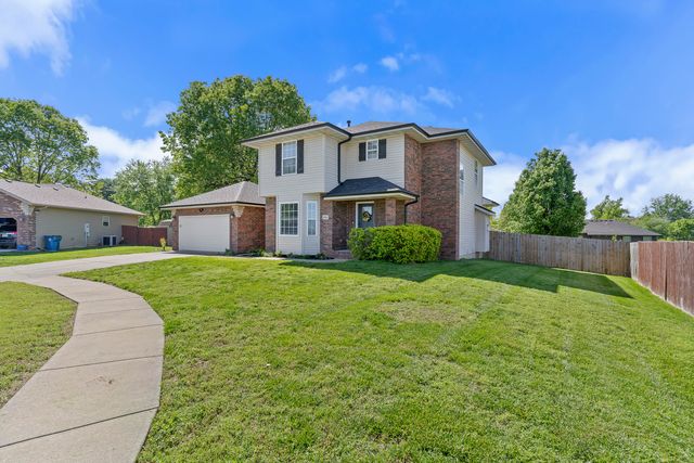 1104 W Tyson Court, Ozark, MO 65721