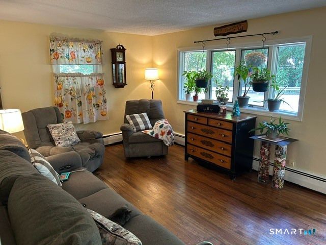 16 Torrington Heights Road, Torrington, CT 06790