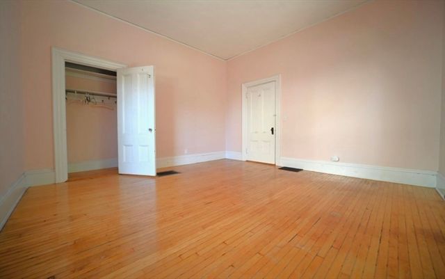 84 Walker Street 1, Newton, MA 02460