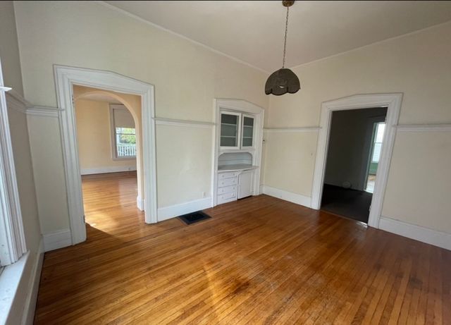 84 Walker Street 1, Newton, MA 02460