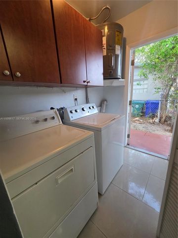 2832 SW 37th Ave 2834, Miami, FL 33133