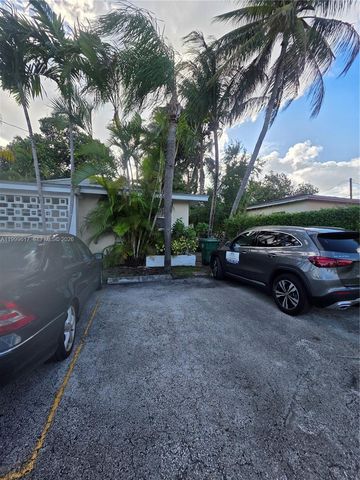 2832 SW 37th Ave 2834, Miami, FL 33133