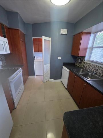 2832 SW 37th Ave 2834, Miami, FL 33133