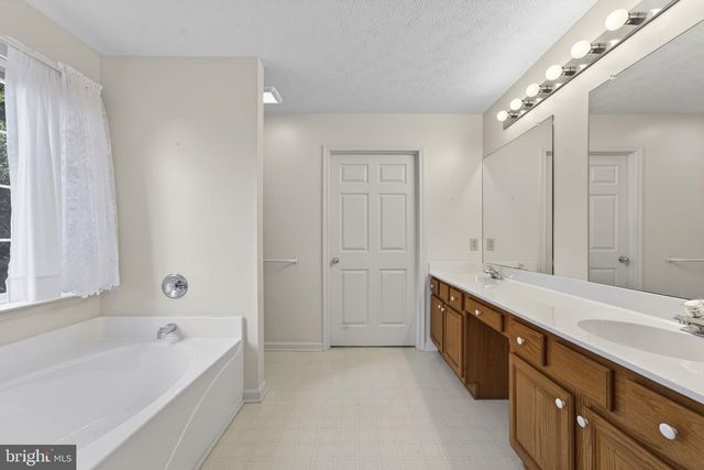 236 BENTLEY AVE, Winchester, VA 22602