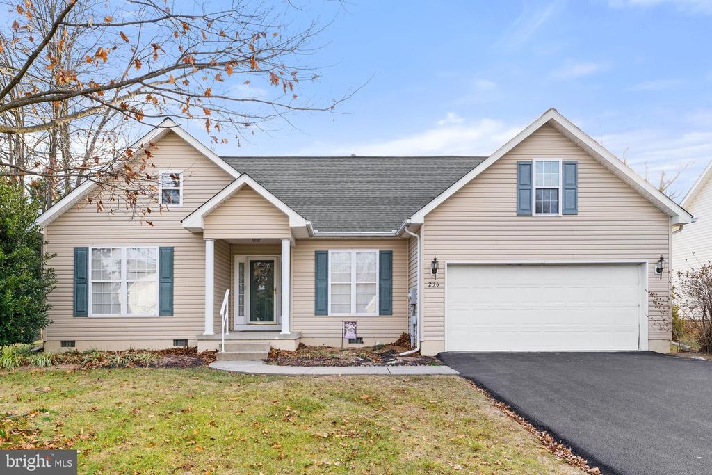 236 BENTLEY AVE, Winchester, VA 22602