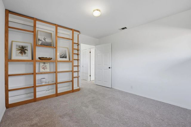 4165 Manchester Ave, Encinitas, CA 92024