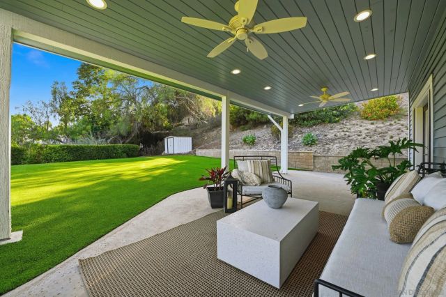4165 Manchester Ave, Encinitas, CA 92024