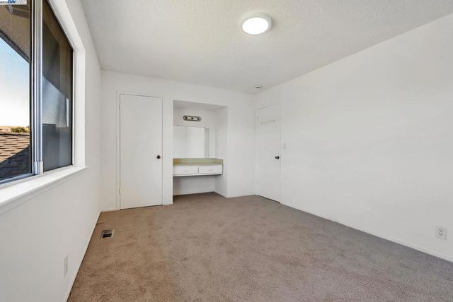 2274 Peacock Pl 3, Union City, CA 94587