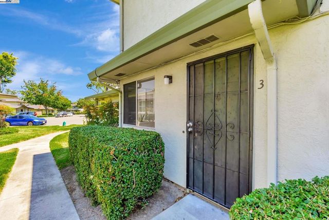 2274 Peacock Pl 3, Union City, CA 94587