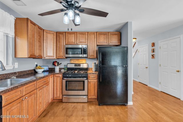 420 Morningside Avenue, Union Beach, NJ 07735