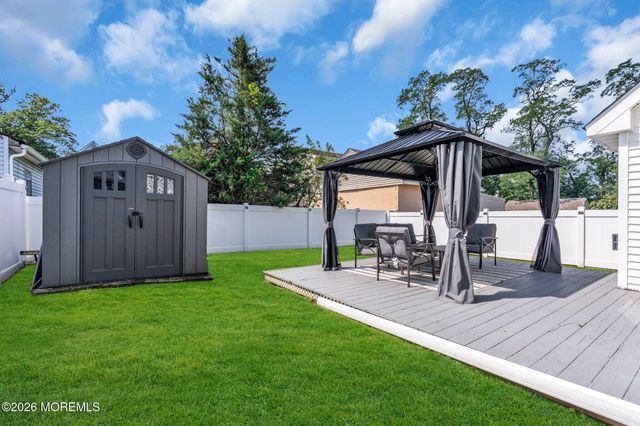 420 Morningside Avenue, Union Beach, NJ 07735